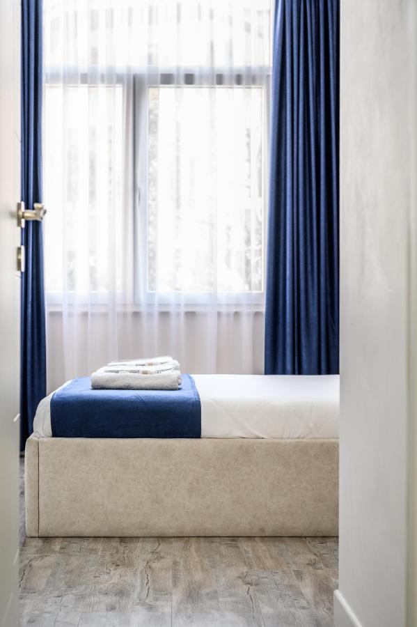 Miku Apartment-Modernly Designed Downtown Tiranë Luaran gambar