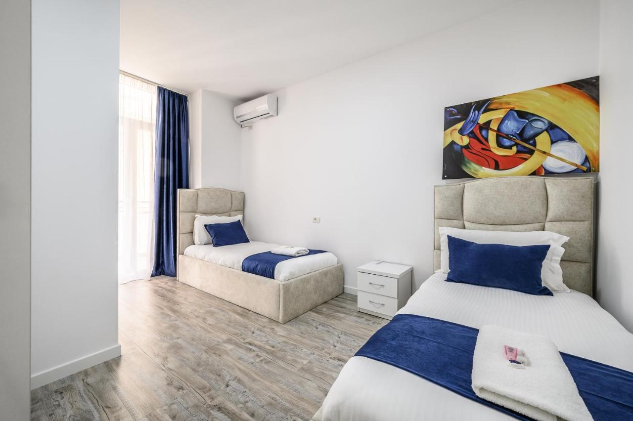 Miku Apartment-Modernly Designed Downtown Tiranë Luaran gambar