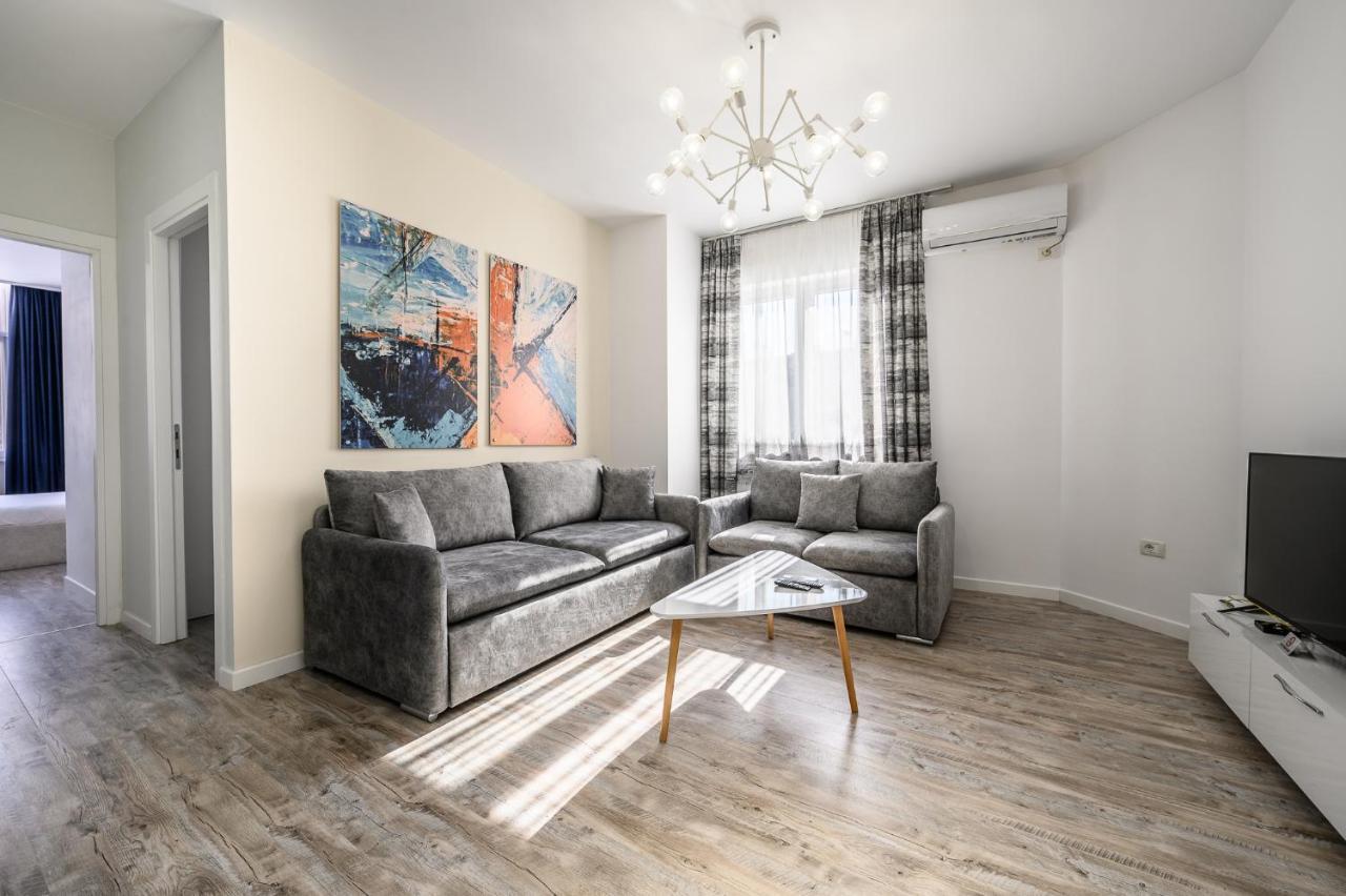 Miku Apartment-Modernly Designed Downtown Tiranë Luaran gambar